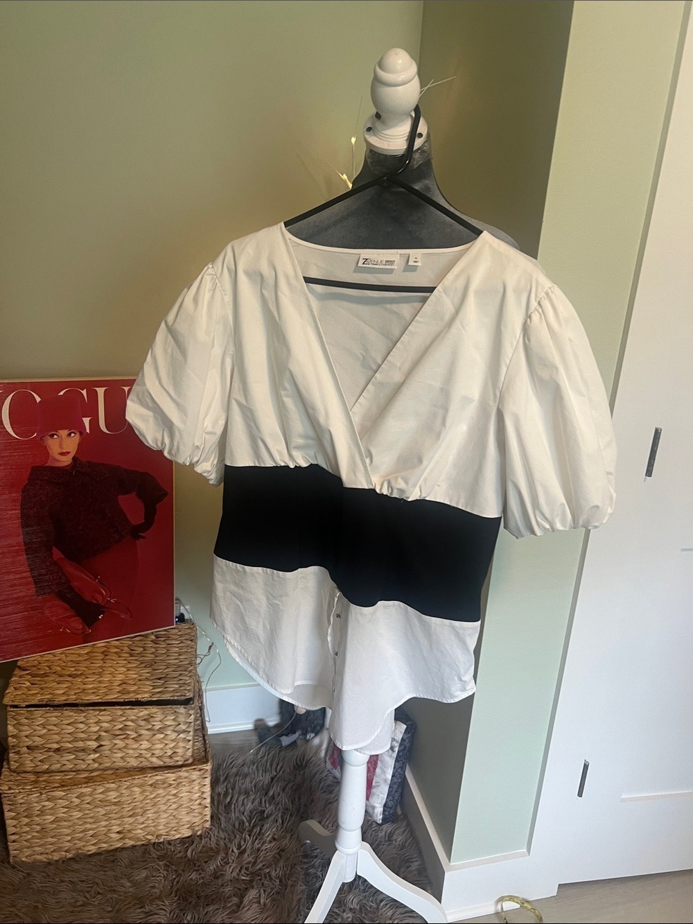 New York & Company White and Black Puff-Sleeve Wrap Blouse